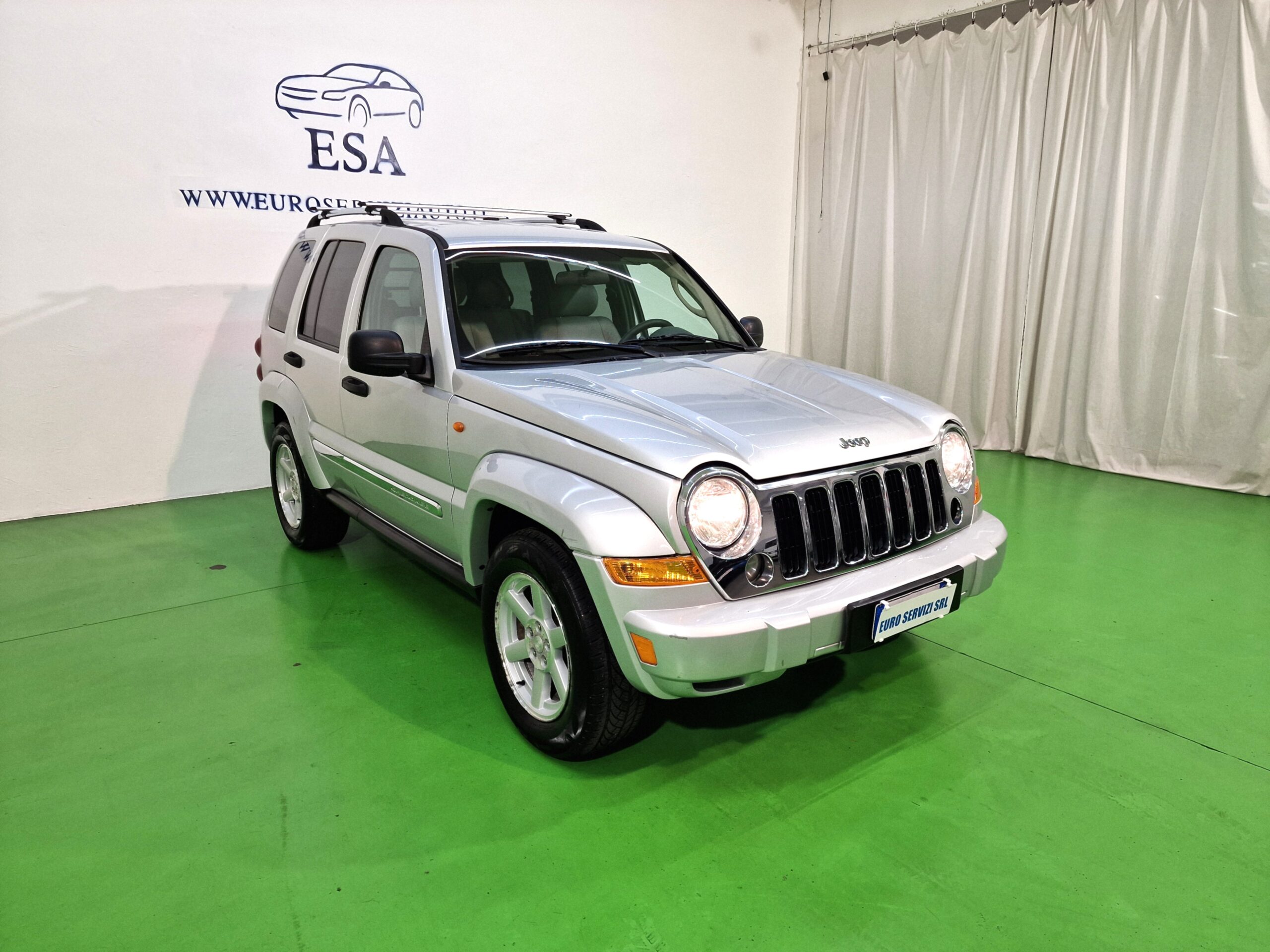 Jeep Cherokee Cherokee 2.8 crd Sport FL