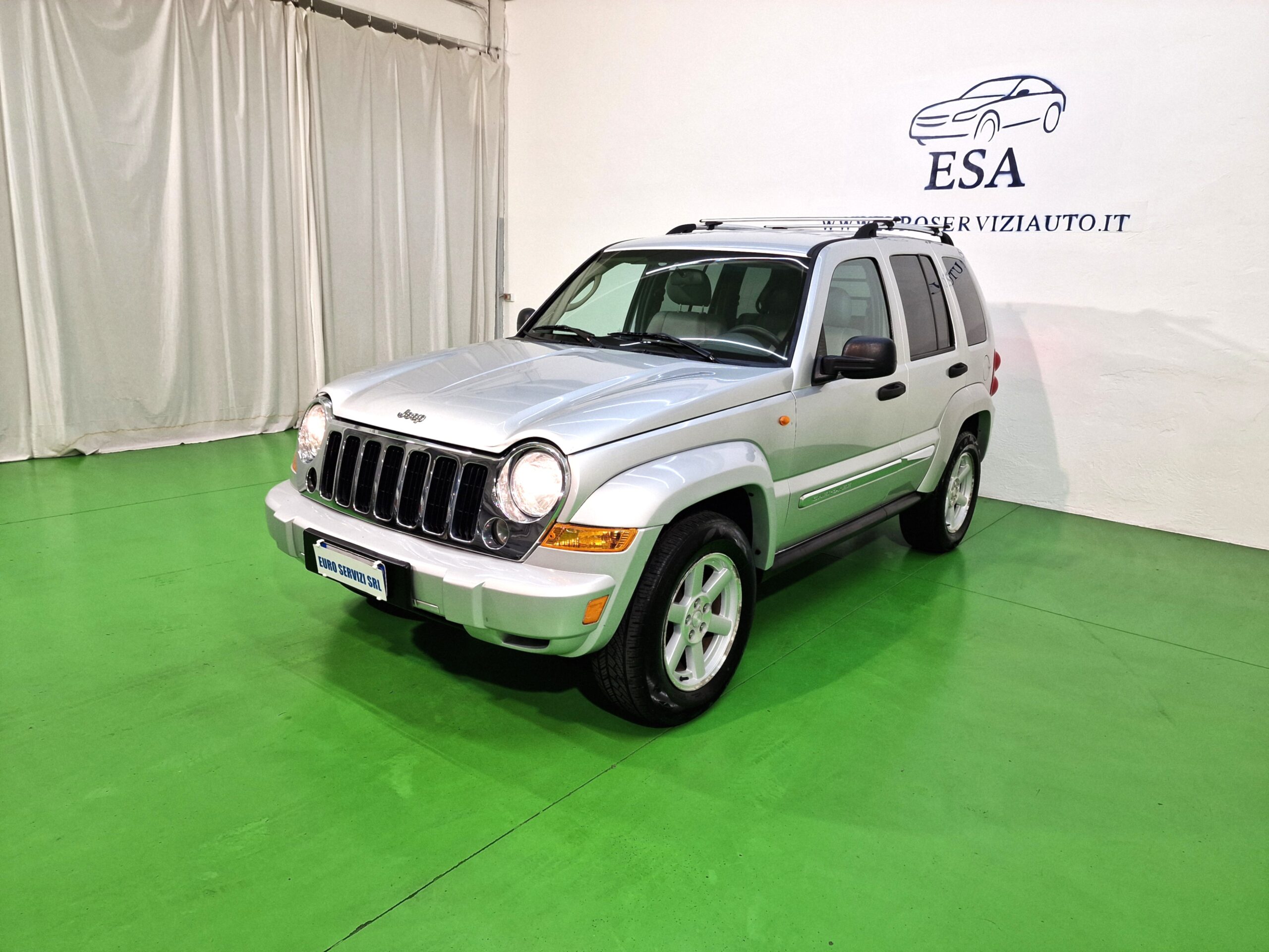 Jeep Cherokee Cherokee 2.8 crd Sport FL