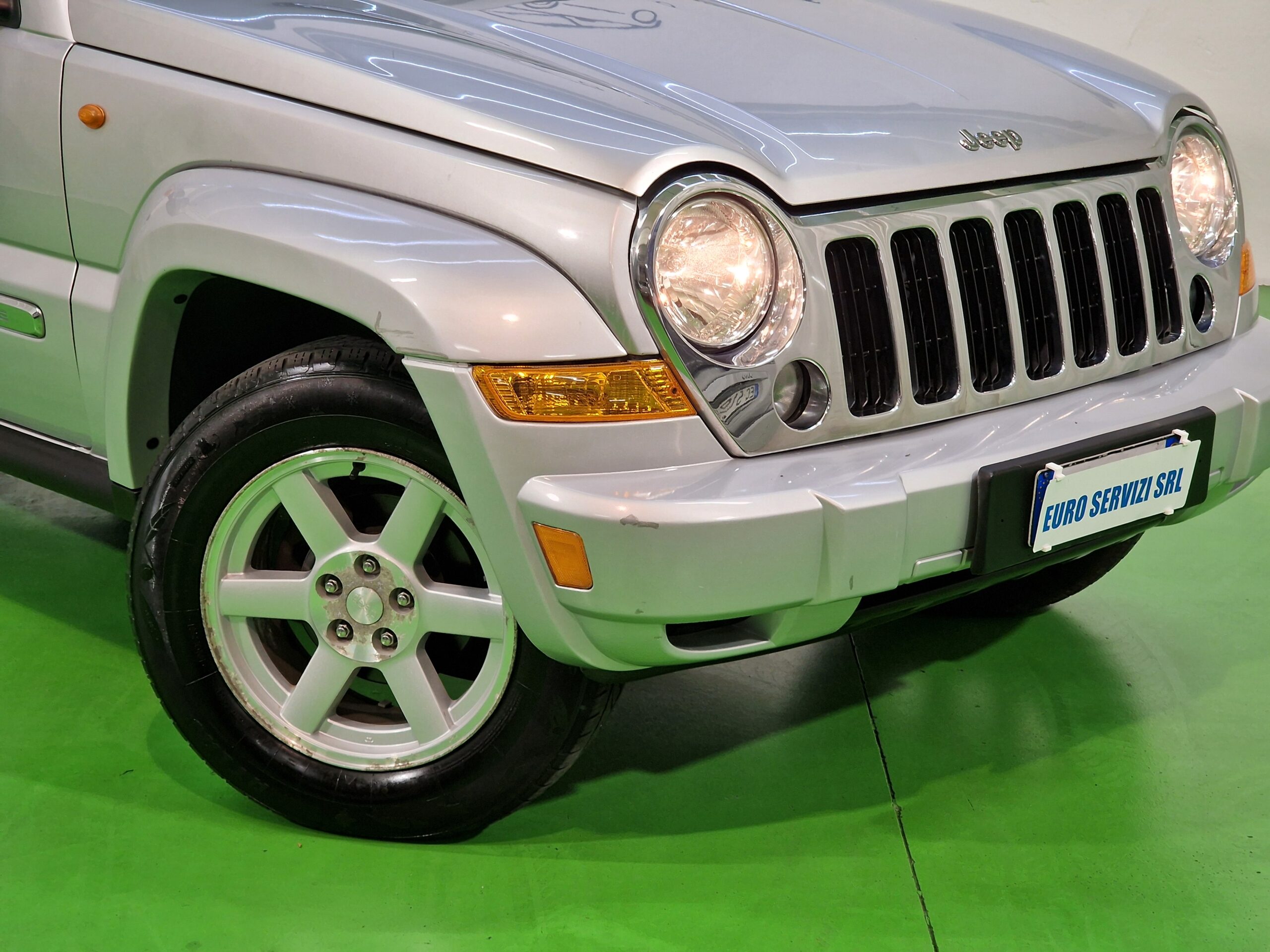 Jeep Cherokee Cherokee 2.8 crd Sport FL
