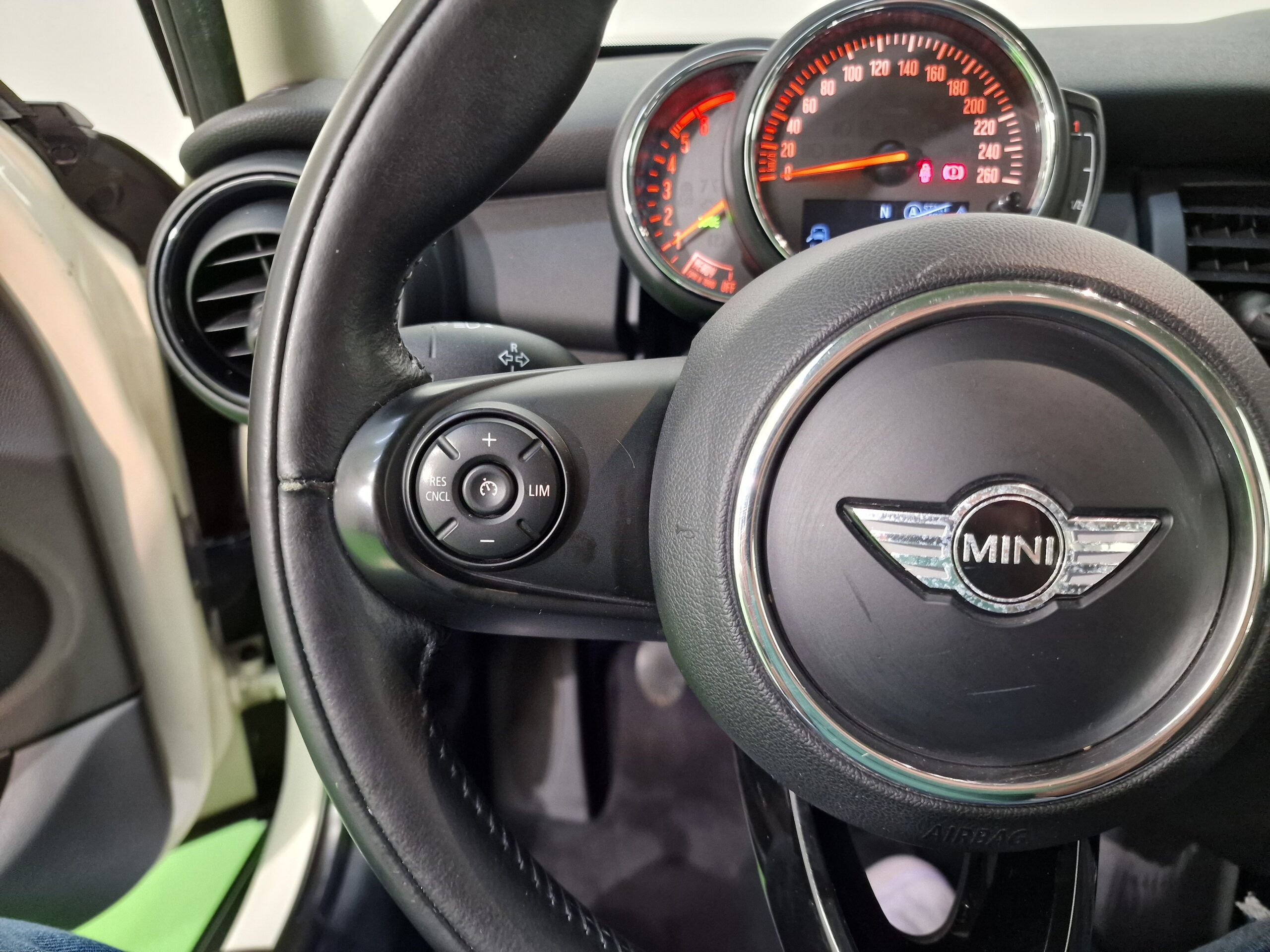 MINI One D Mini IV F55-F56 1.5 Business 5p my18