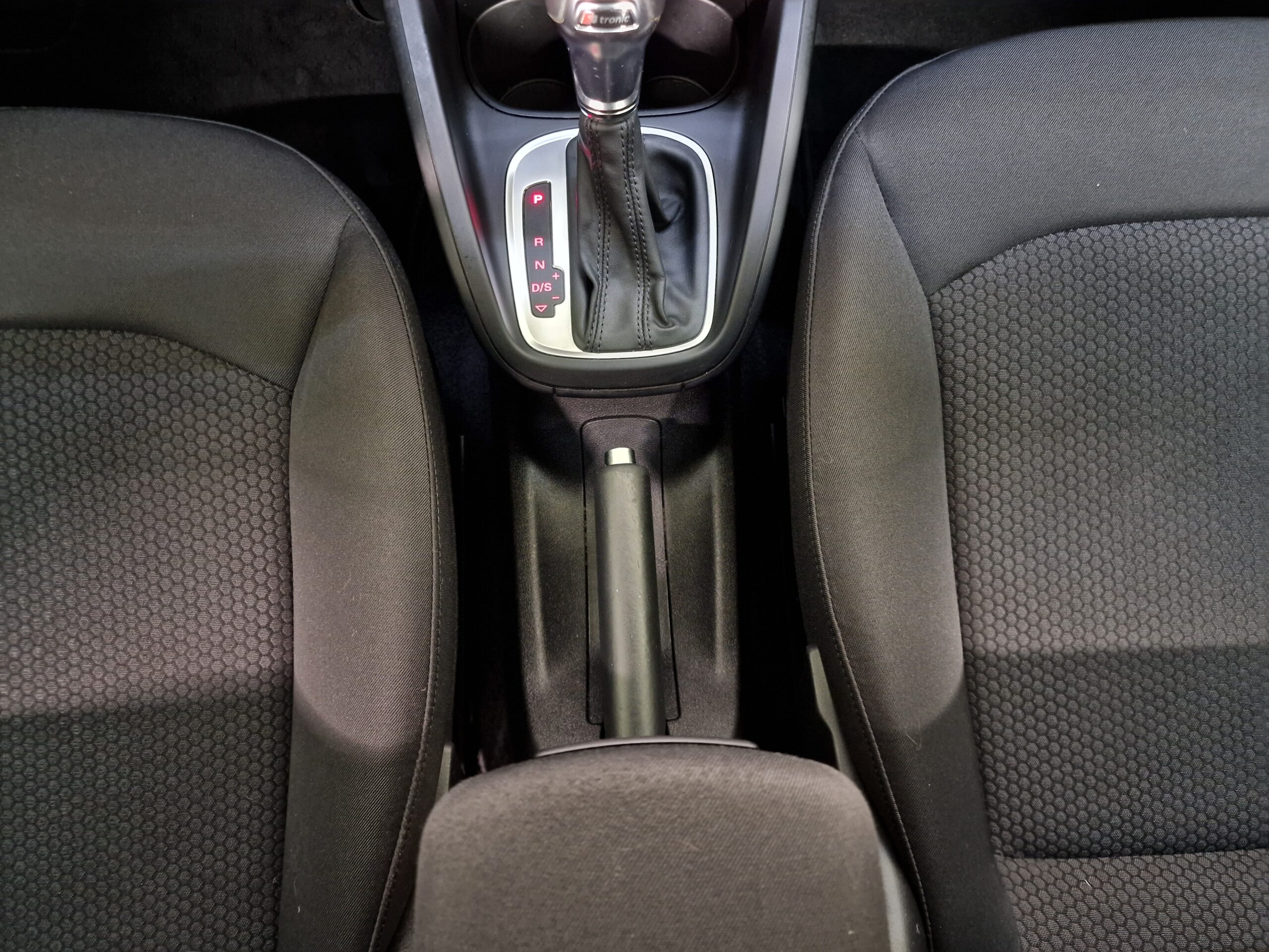 Audi A1 A1 Sportback 1.6 tdi Metal s-tronic