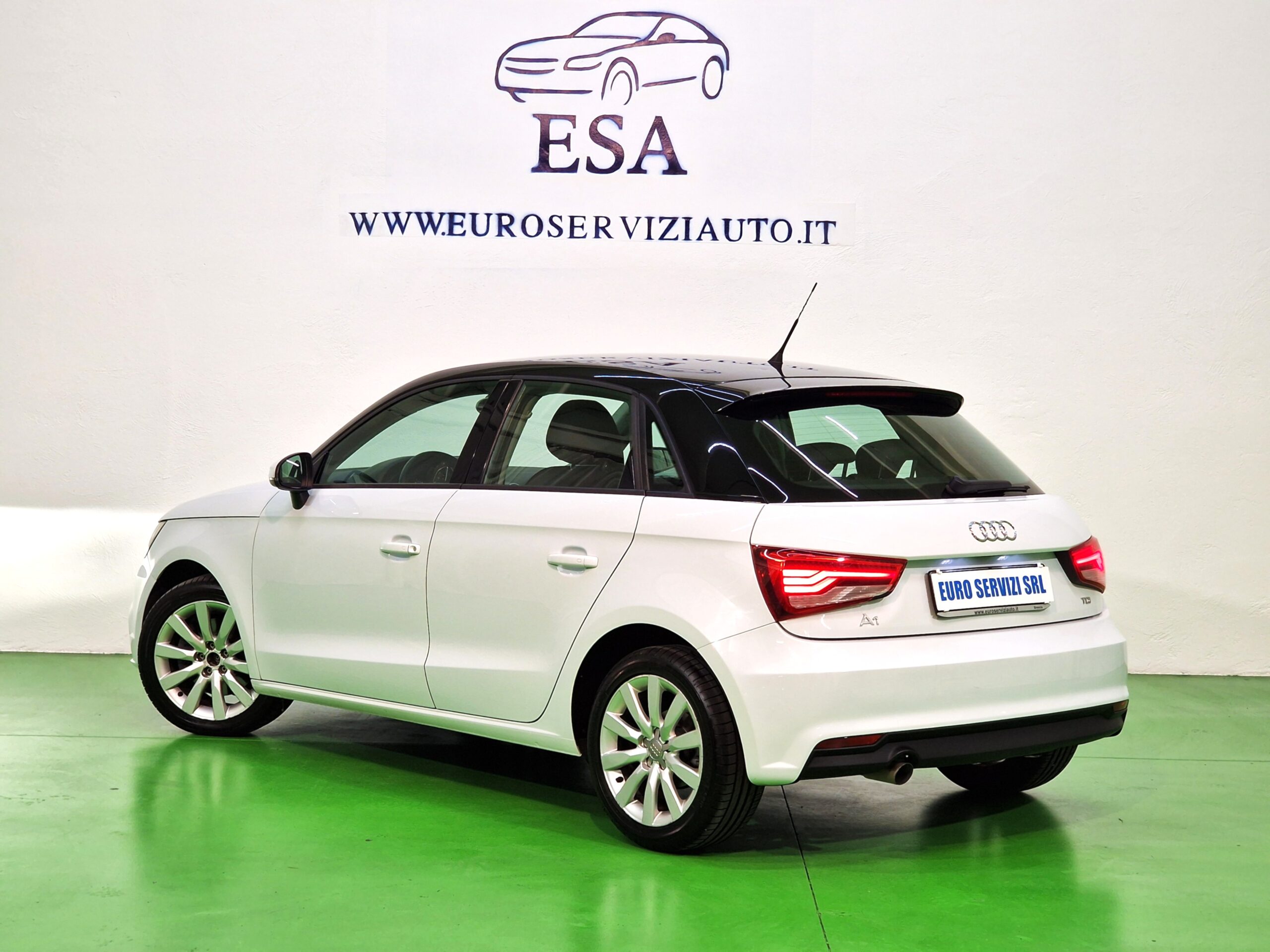 Audi A1 A1 Sportback 1.6 tdi Metal s-tronic