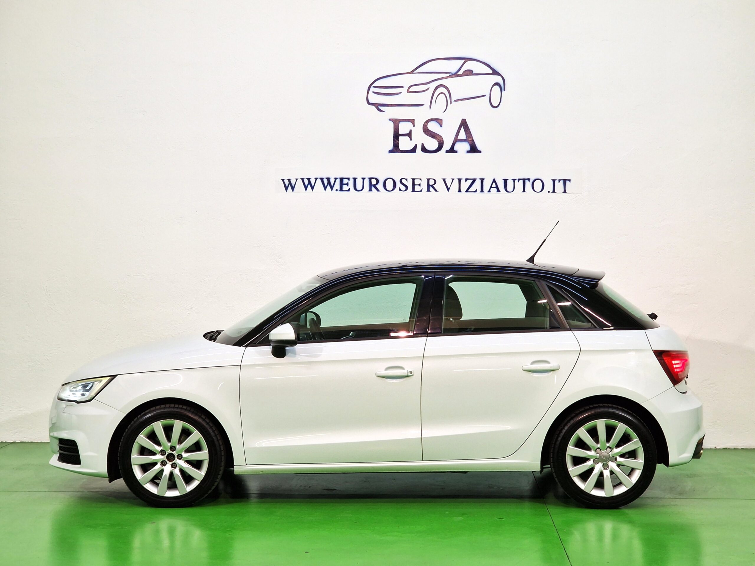 Audi A1 A1 Sportback 1.6 tdi Metal s-tronic