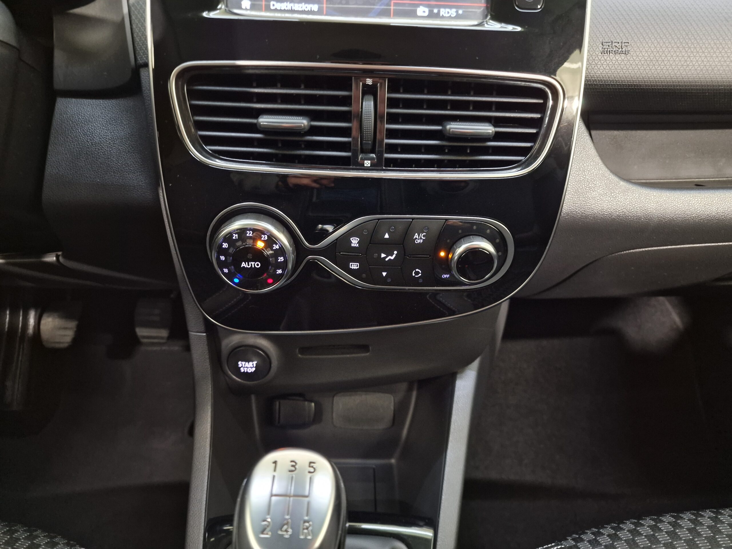 Renault Clio Clio IV 1.5 dci energy Duel2 75cv