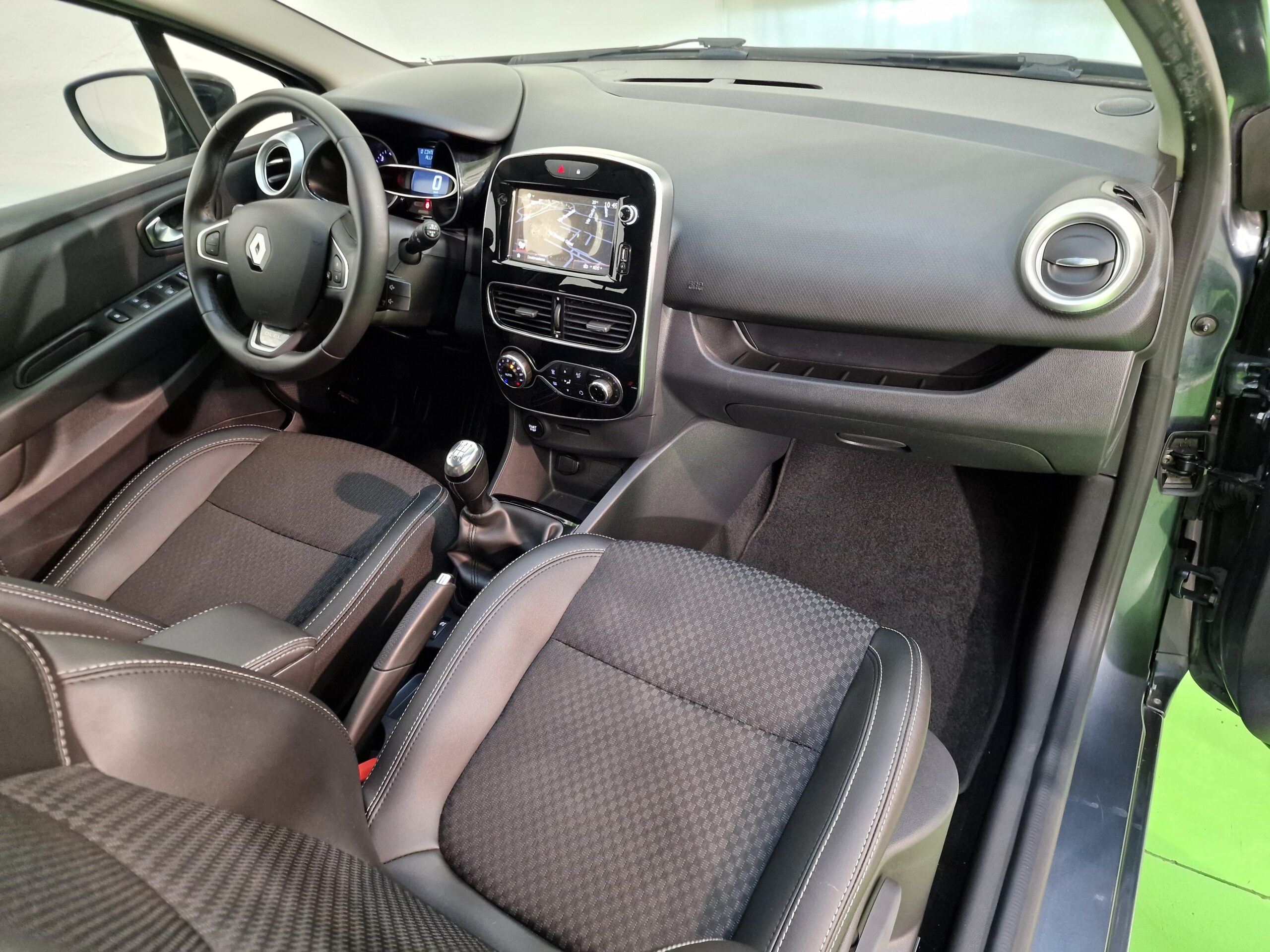 Renault Clio Clio IV 1.5 dci energy Duel2 75cv