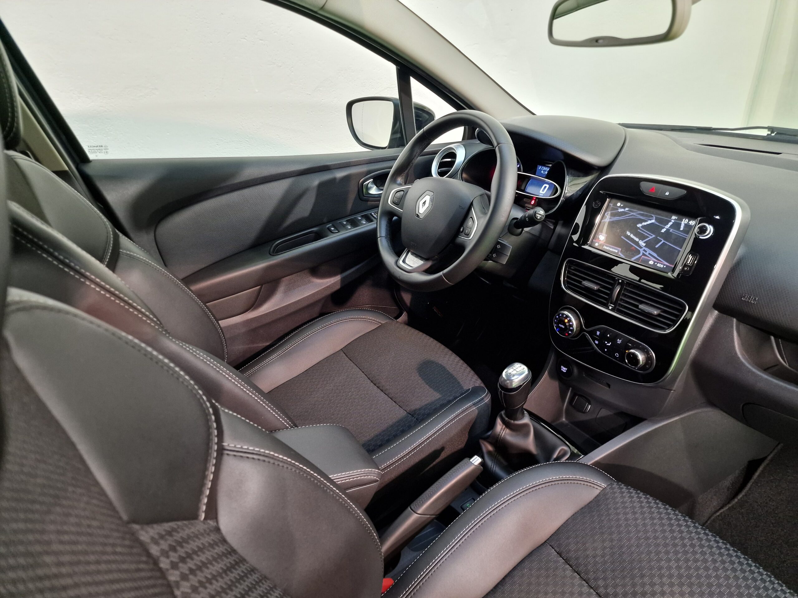 Renault Clio Clio IV 1.5 dci energy Duel2 75cv
