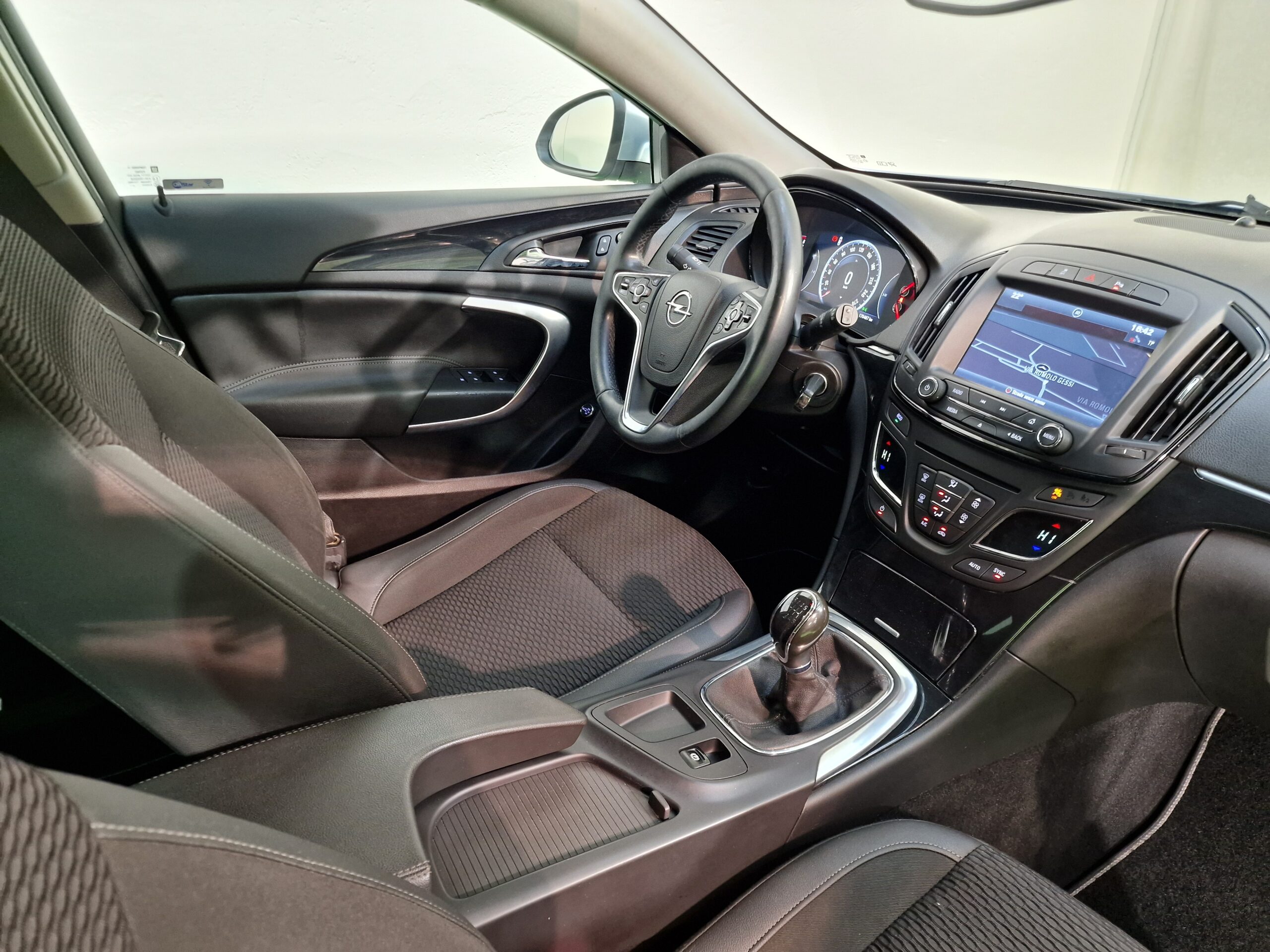 Opel Insignia Insignia Sports Tourer 1.6 cdti Cosmo Business 136cv