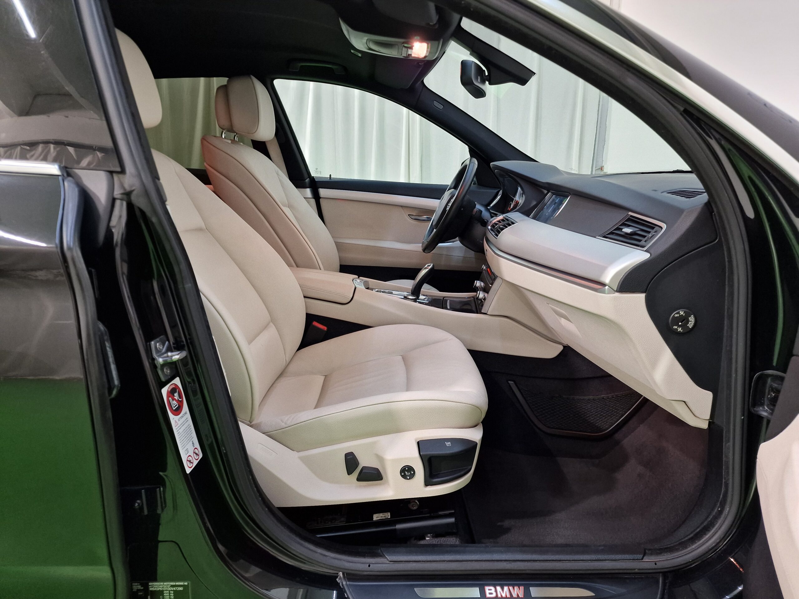 BMW 530 Serie 5 F07 530d Gran Turismo xdrive Futura auto