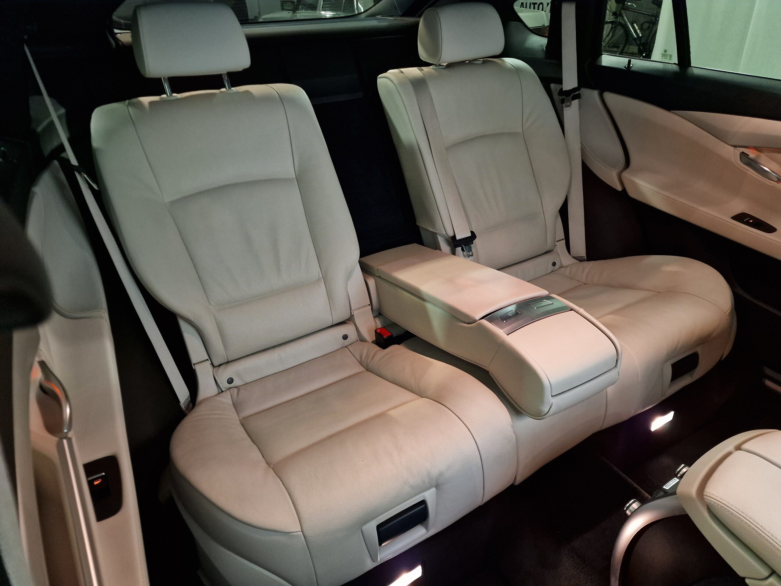 BMW 530 Serie 5 F07 530d Gran Turismo xdrive Futura auto