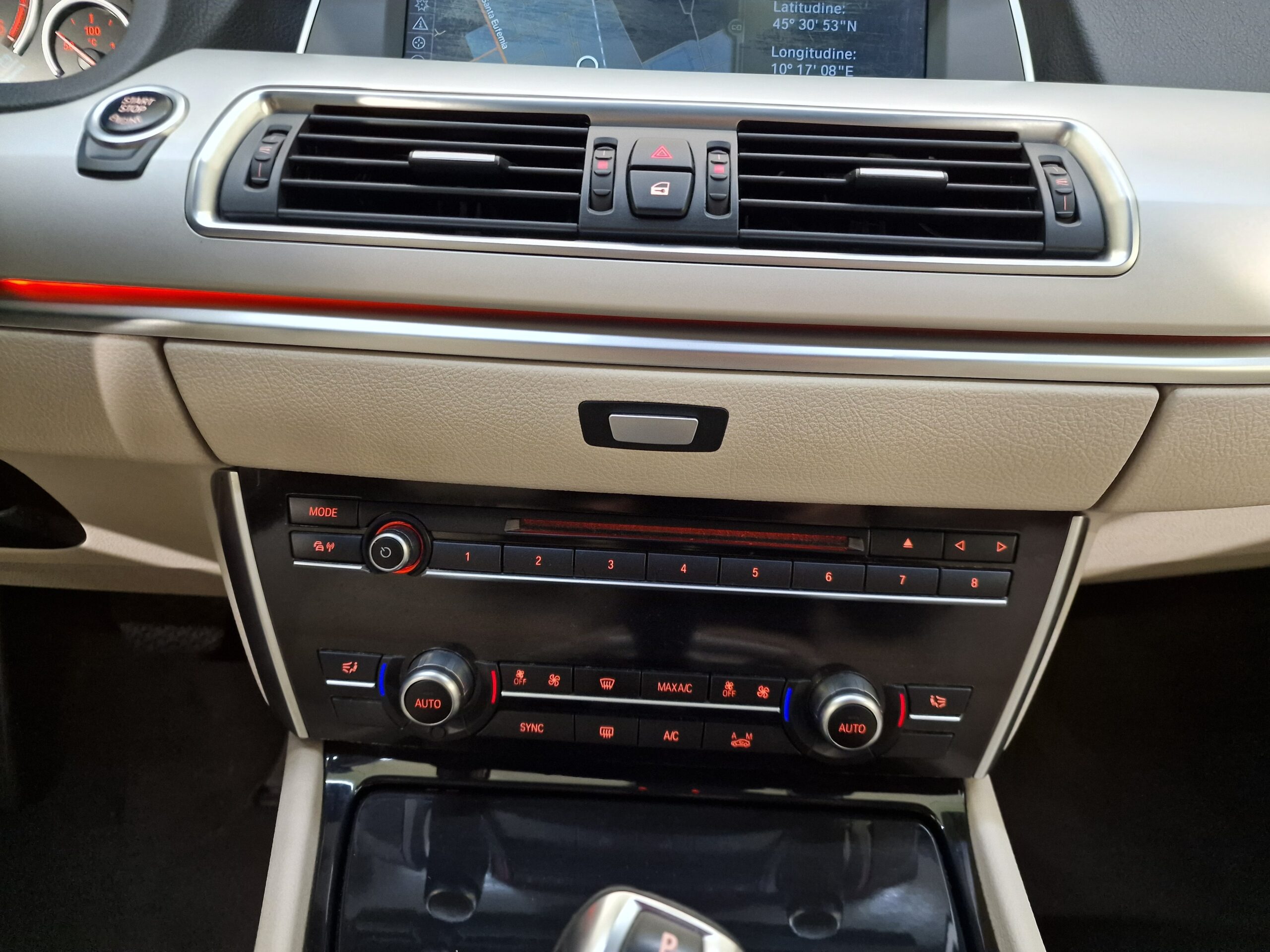 BMW 530 Serie 5 F07 530d Gran Turismo xdrive Futura auto