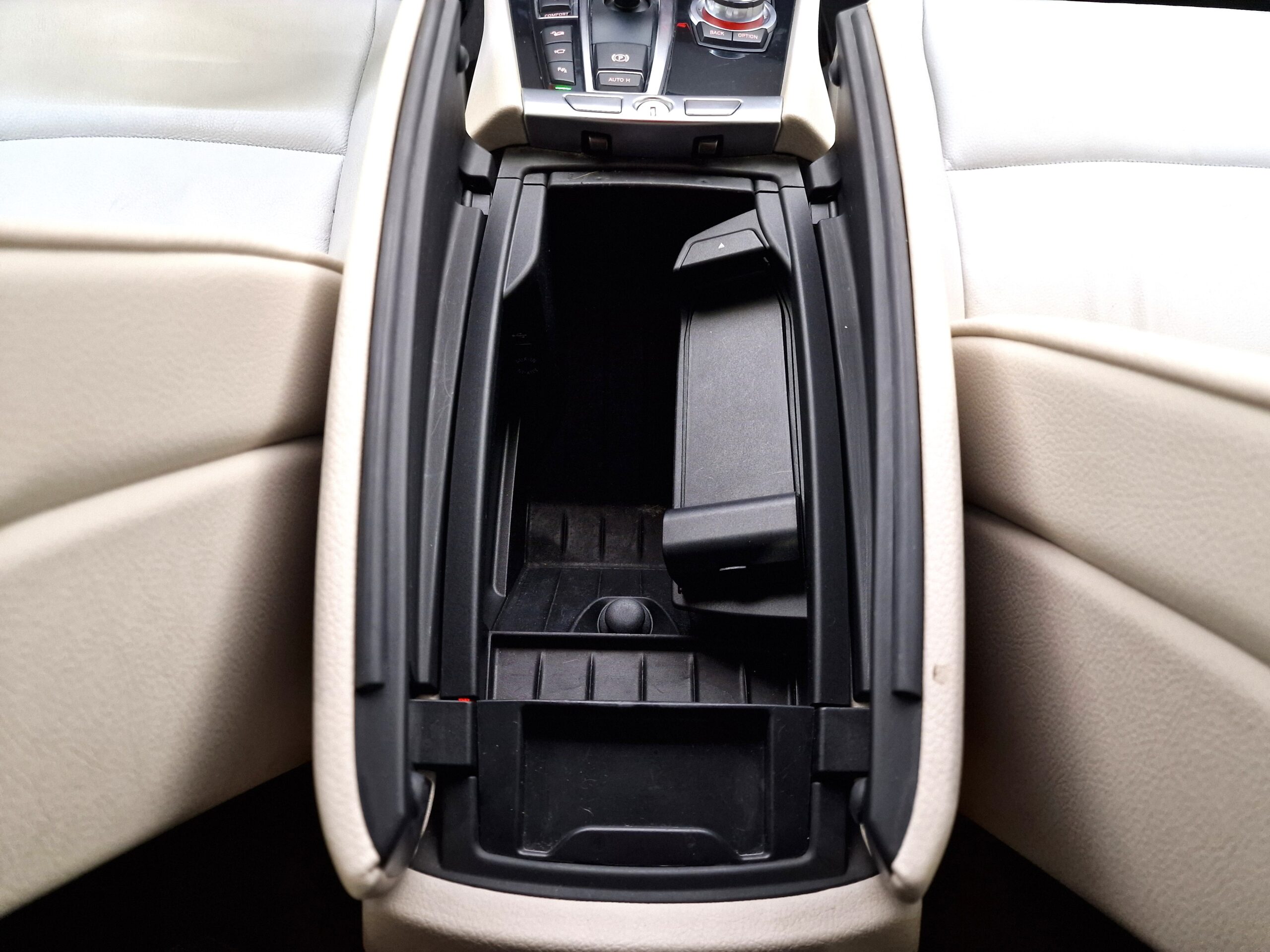 BMW 530 Serie 5 F07 530d Gran Turismo xdrive Futura auto