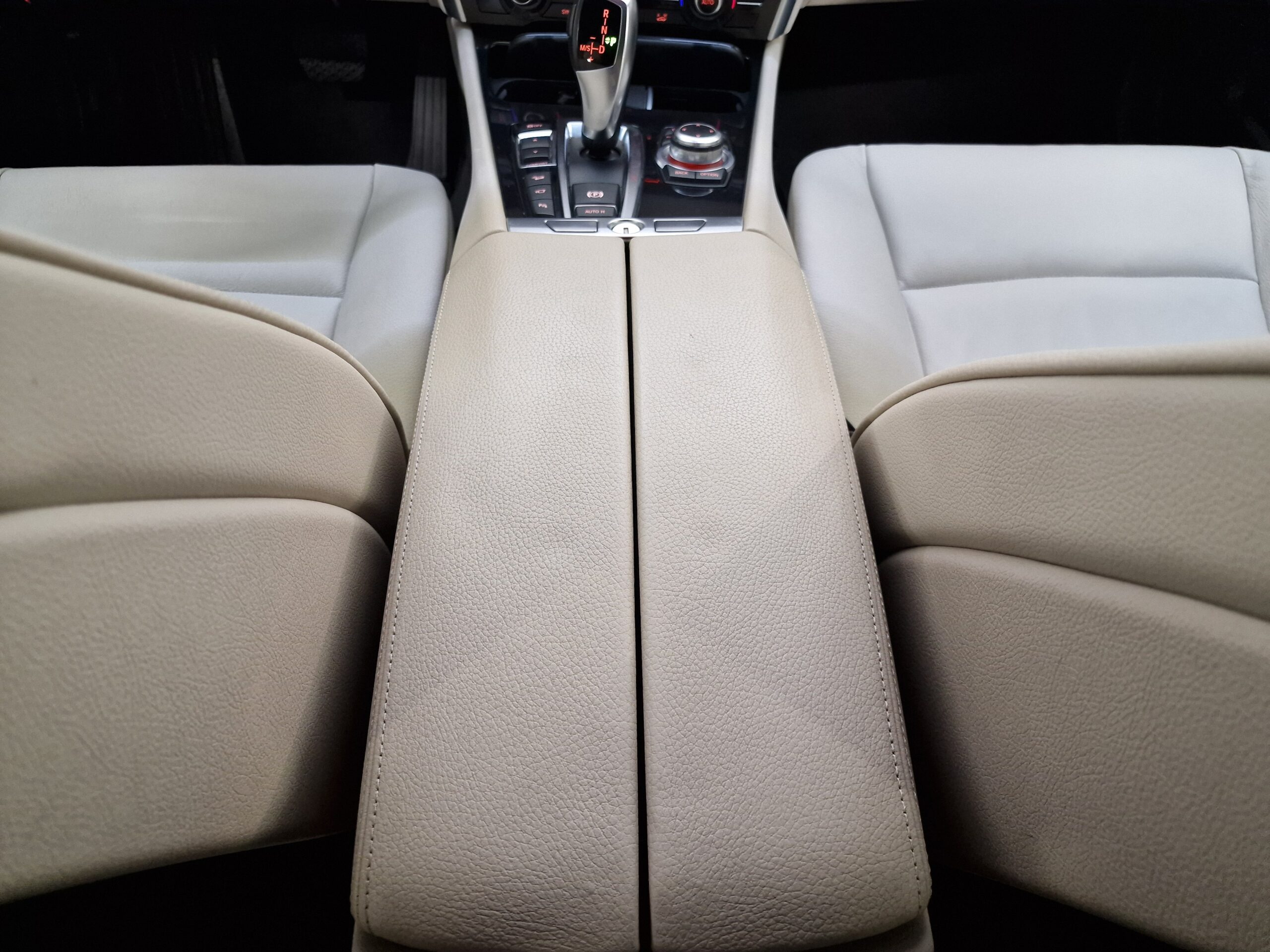 BMW 530 Serie 5 F07 530d Gran Turismo xdrive Futura auto