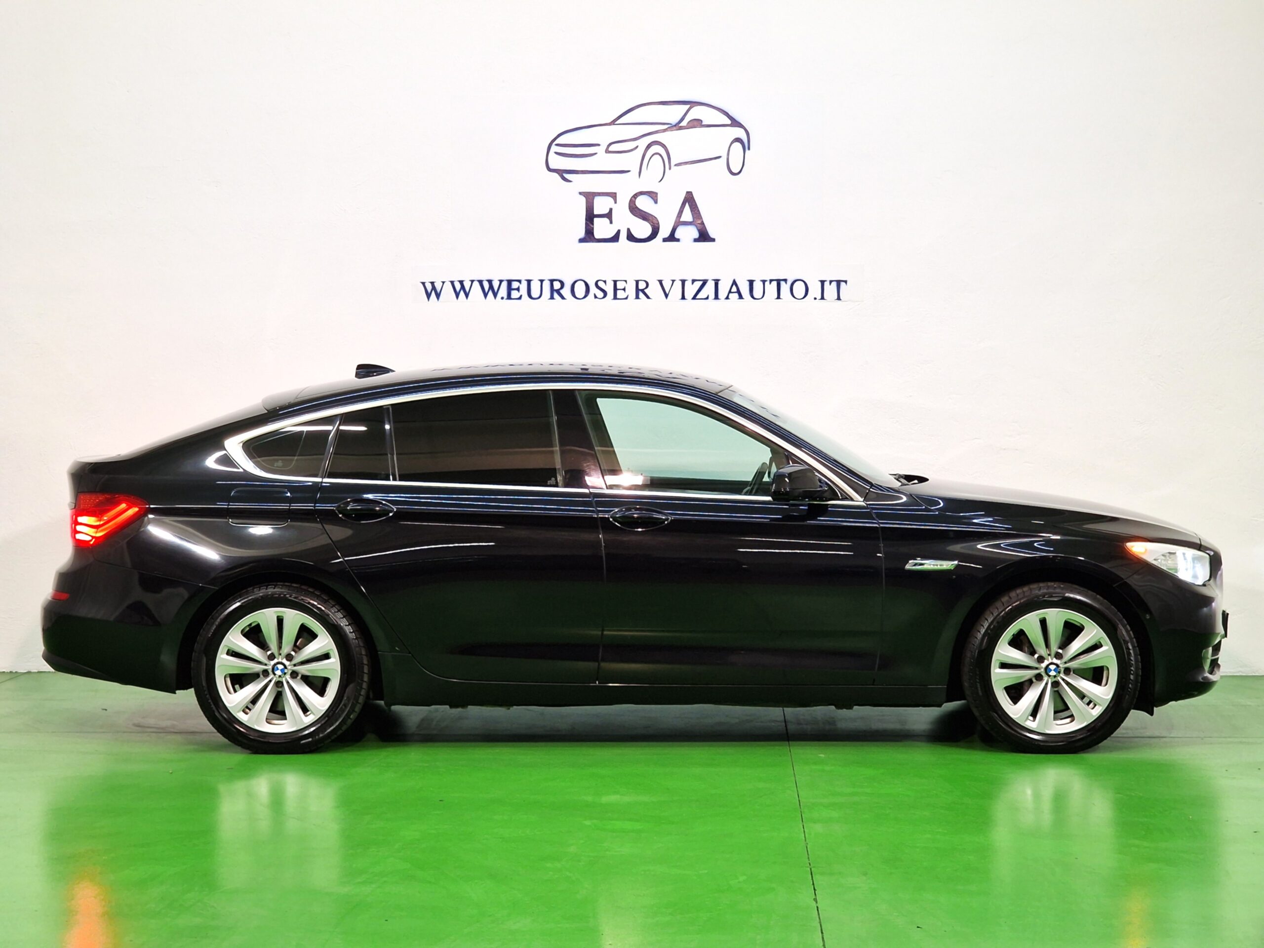 BMW 530 Serie 5 F07 530d Gran Turismo xdrive Futura auto